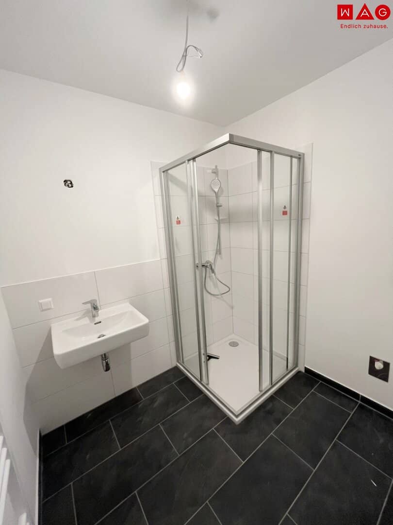 Moderne komplettsanierte 2-Raumwohnung am Murufer!