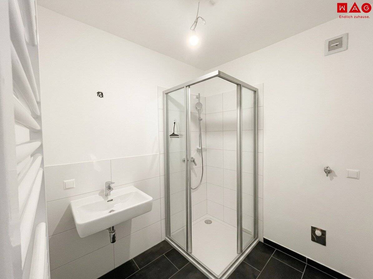 Moderne komplettsanierte 2-Raumwohnung am Murufer!
