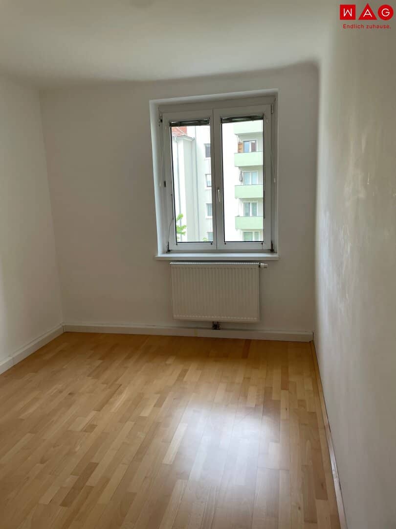 Jetzt einziehen & sparen! Sommeraktion: 1 Monat mietfrei! Helle, praktisch geschnittene 2-Raum-Wohnung in ruhiger und beliebter Lage von Wels –  Heizkosten inklusive!