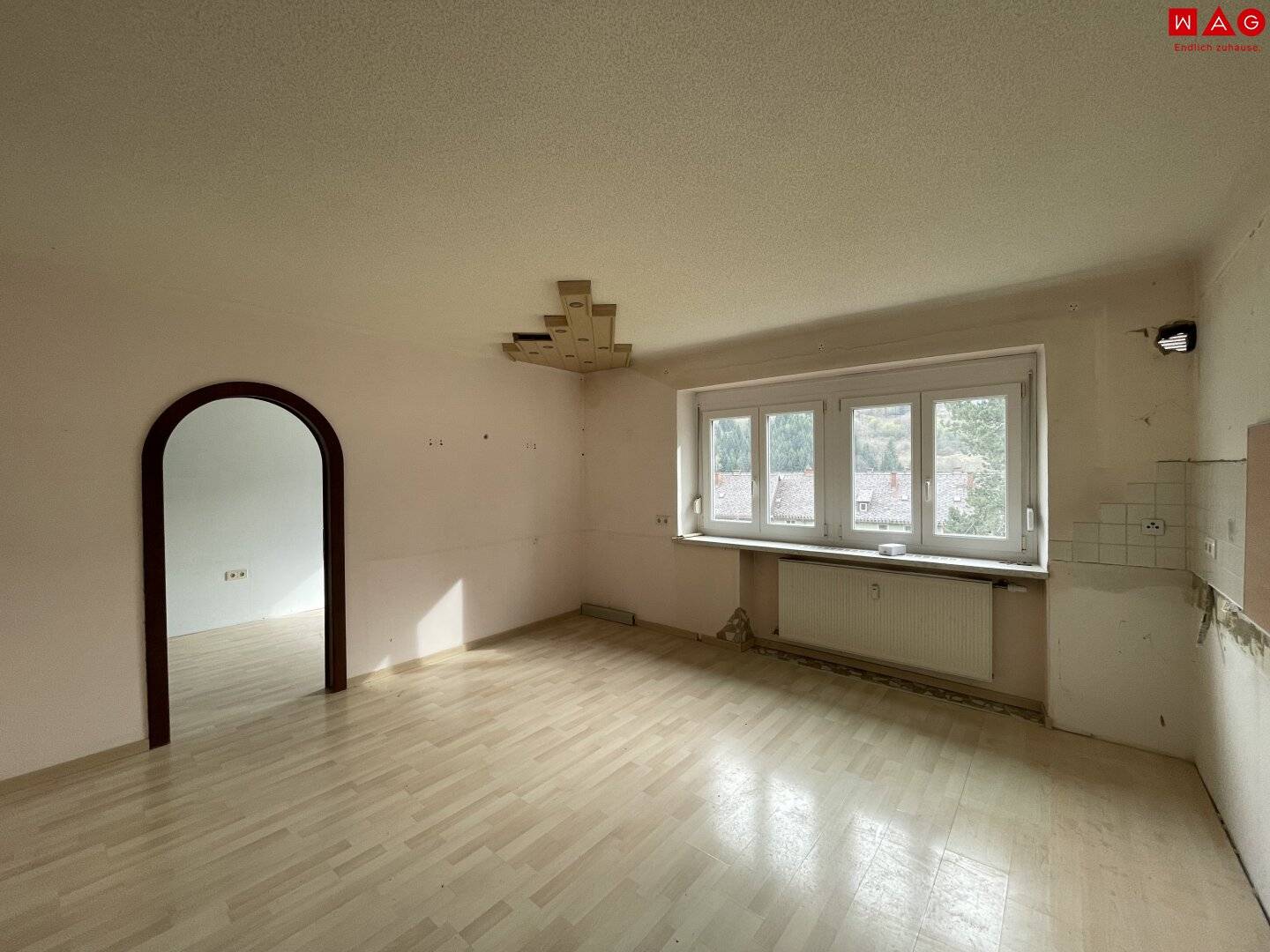 4 Wohneinheiten für nur € 94.500 – 184 m² Wohnfläche in Eisenerz