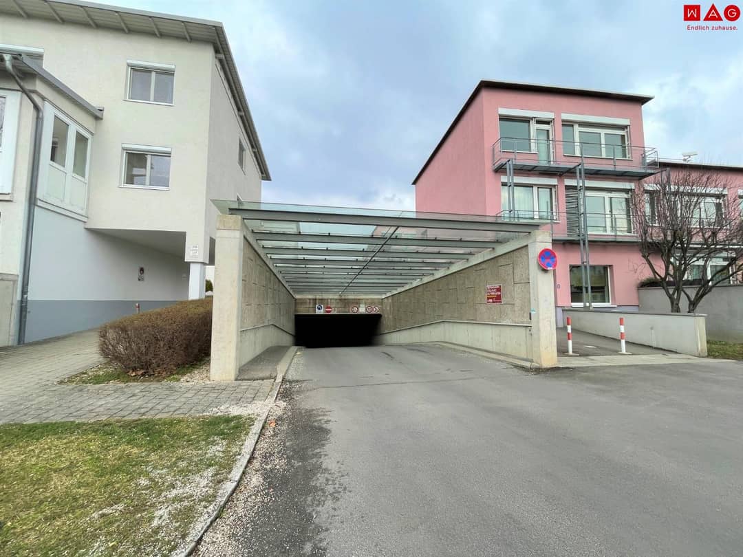 Für den Winter schon vorgesorgt? Tiefgaragenplätze in sicherer Umgebung in der Tiefgarage Forellenweg - Suttnerstraße: direkt vom Eigentümer!