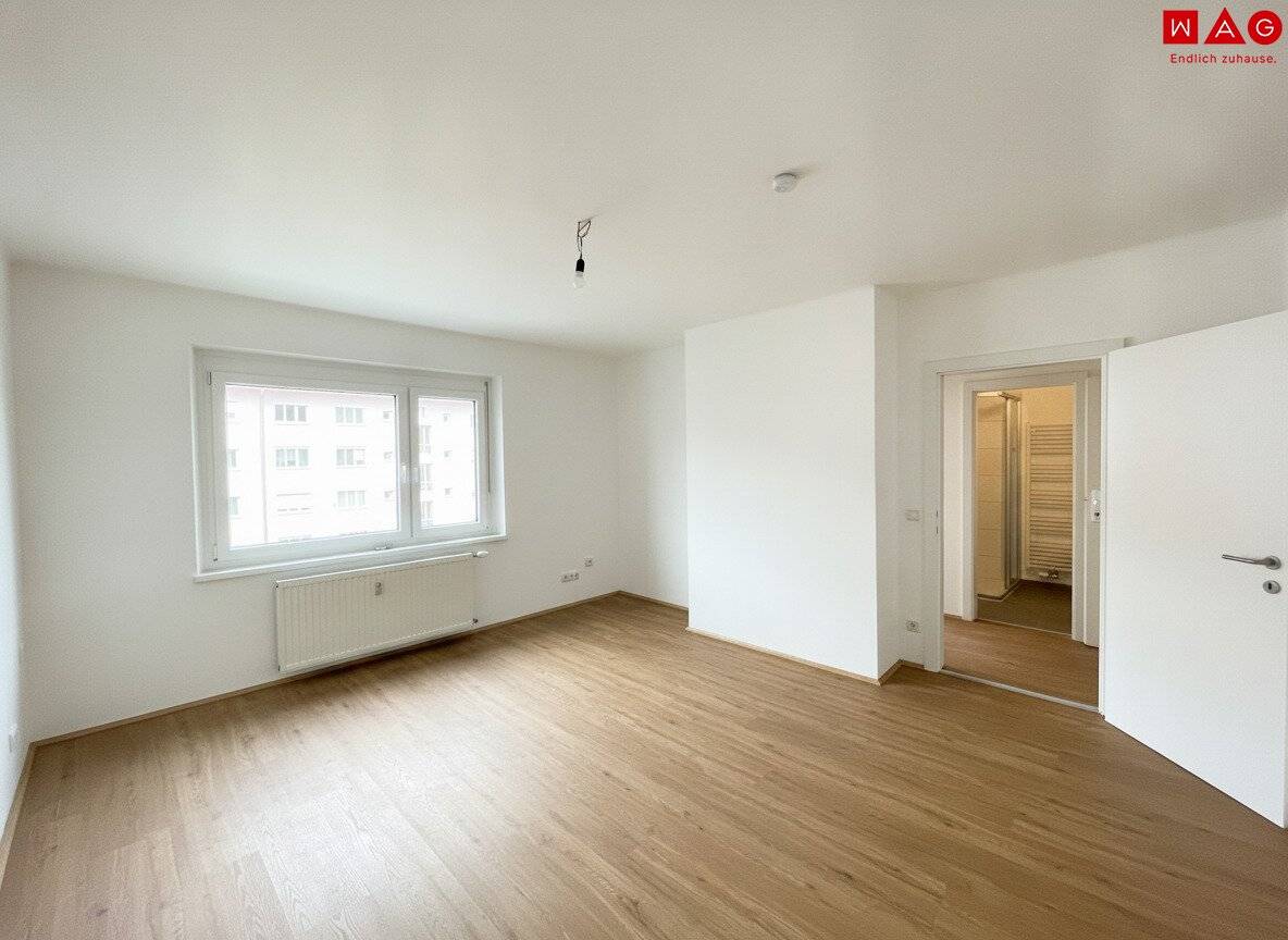 Neu sanierte Singlewohnung mit Dusche!