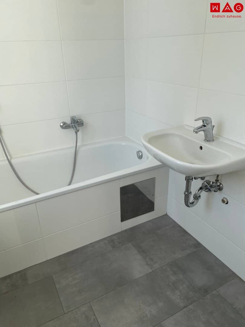 Starten Sie entspannt in Ihr neues Zuhause! Diese helle 3-Zimmerwohnung ist sofort verfügbar – inklusive Einzugsbonus und unbefristetem Mietvertrag.*