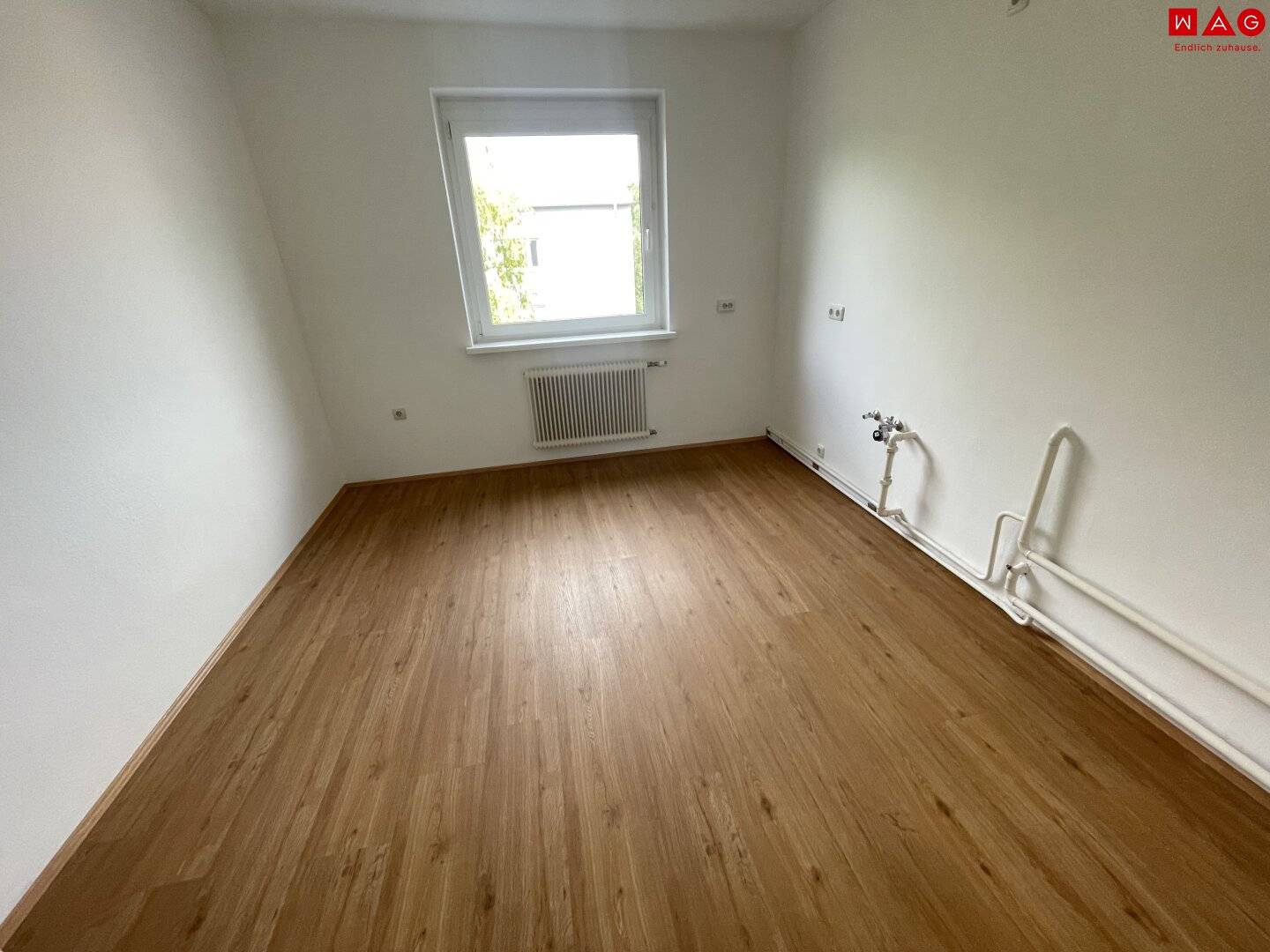 Helle 3 Zimmerwohnung mit Balkon und neuer Küche!