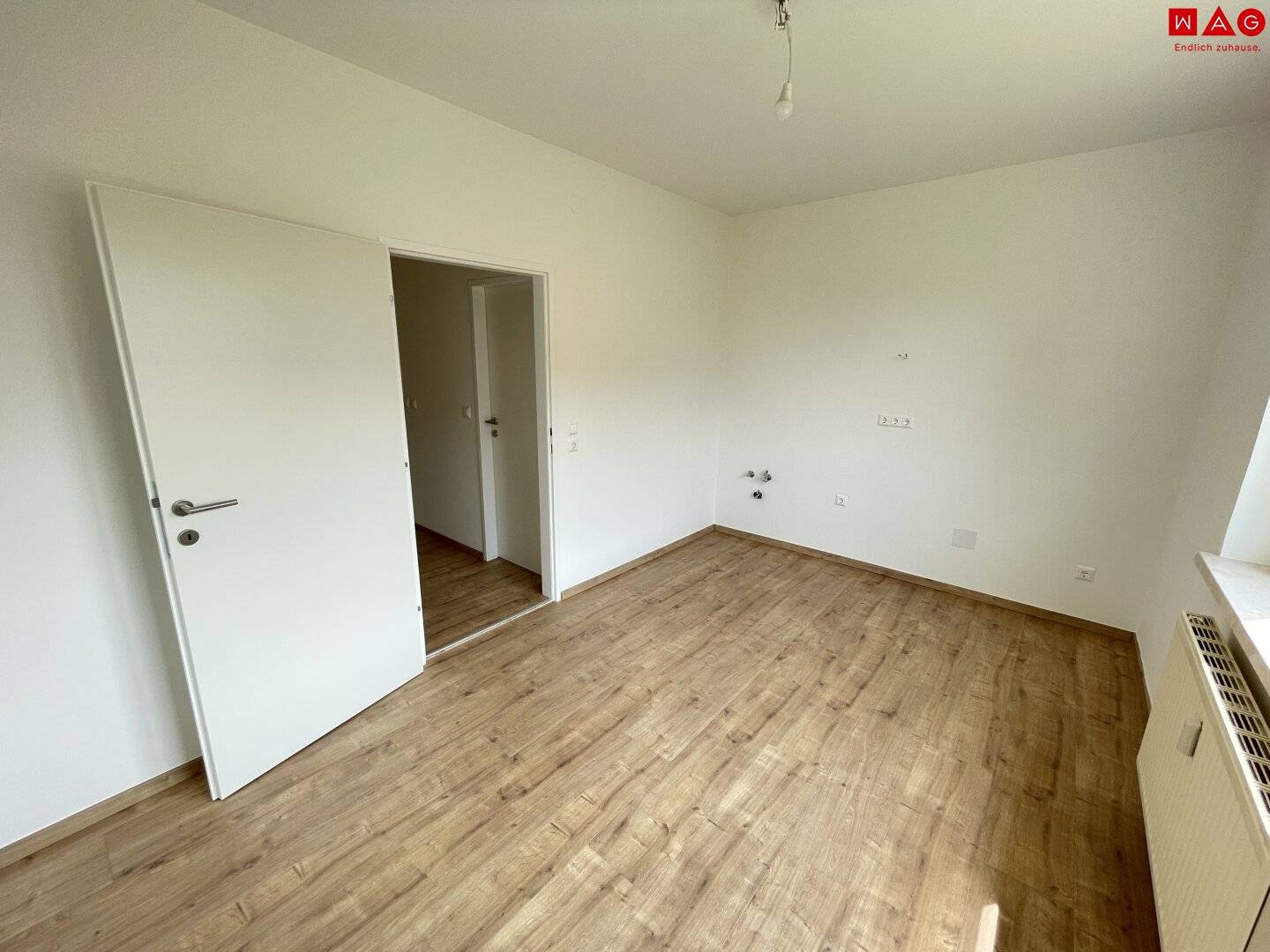 Sanierte Kleinwohnung, 2. Stock mit Lift, sofort beziehbar!