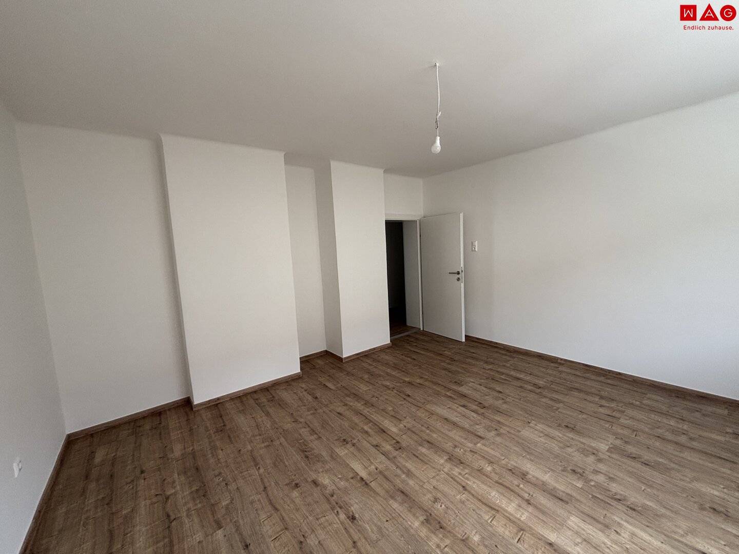 Sanierte 2-Raum Wohnung mit Küche in ruhiger Lage!
