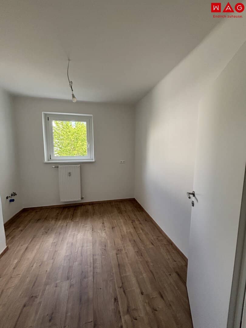 Sanierte 2-Raum Wohnung mit Küche in ruhiger Lage!