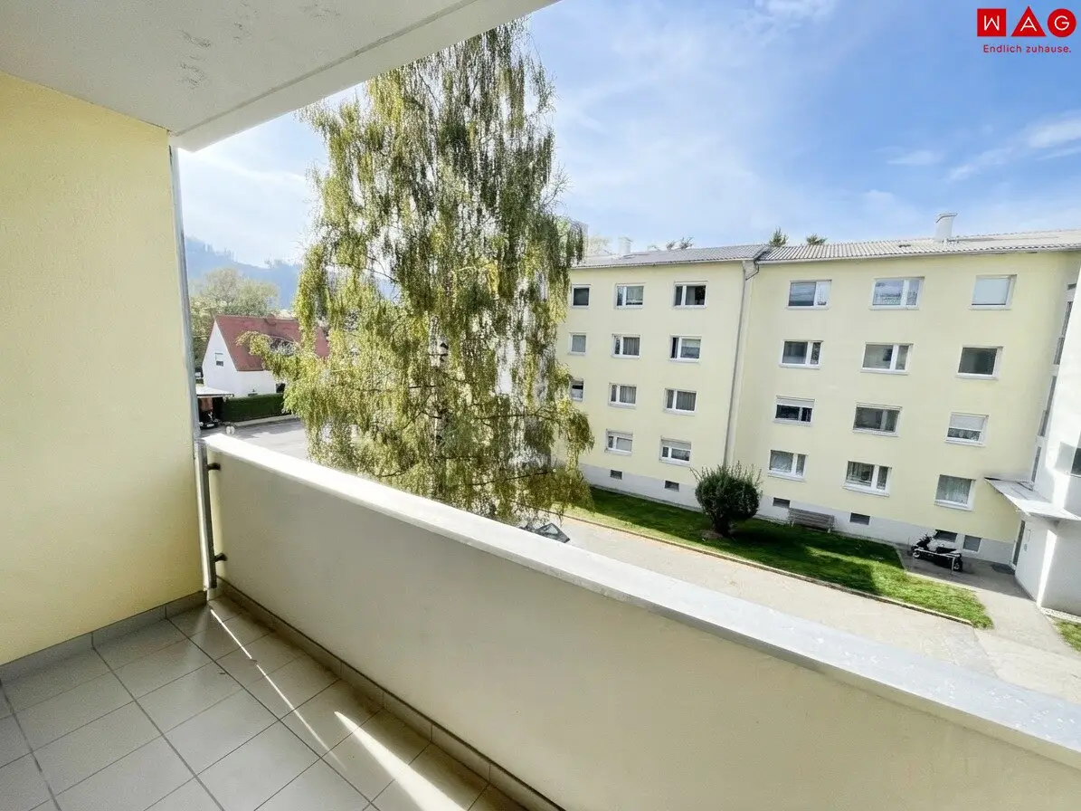Einladende Familienwohnung mit Loggia!