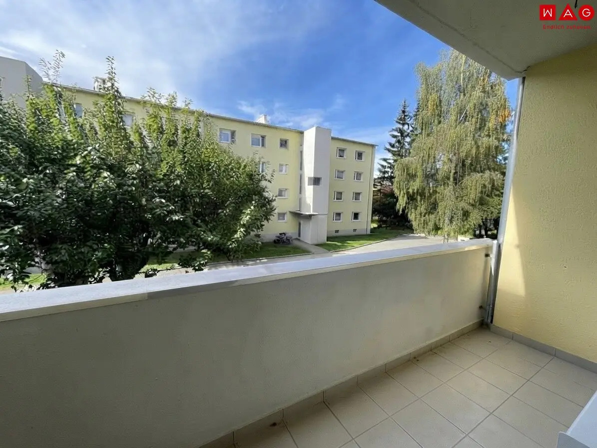 Nette Familienwohnung mit Loggia!