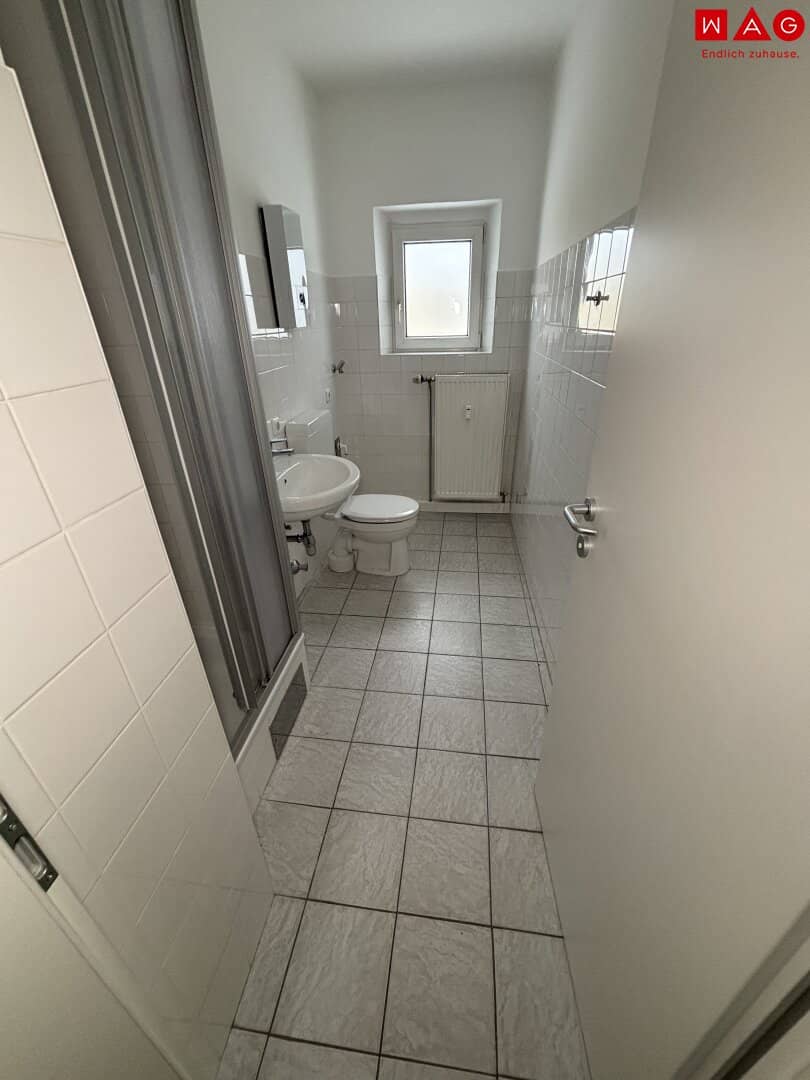 Idyllisches Wohnerlebnis in urbaner Lage steht für Sie bereit! Ruhig und grün gelegen wird Erholung pur geboten - gleichzeitig sorgt die erstklassige Infrastruktur für kurze Wege! Sofort verfügbar!