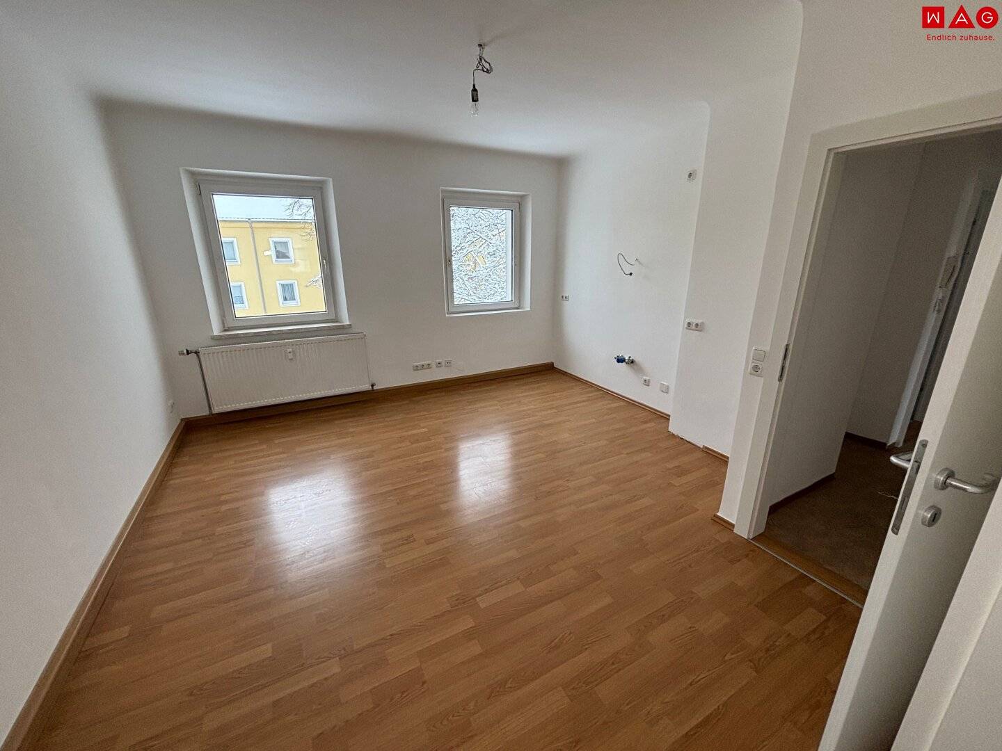Idyllisches Wohnerlebnis in urbaner Lage steht für Sie bereit! Ruhig und grün gelegen wird Erholung pur geboten - gleichzeitig sorgt die erstklassige Infrastruktur für kurze Wege! Sofort verfügbar!