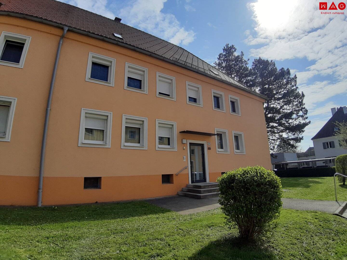 Gemütliche 4-Zimmer-Familienwohnung mit heller Raumaufteilung, moderner Ausstattung und cleveren Stauraumlösungen in begehrter Ruhelage mit hochwertigem Wohnambiente!