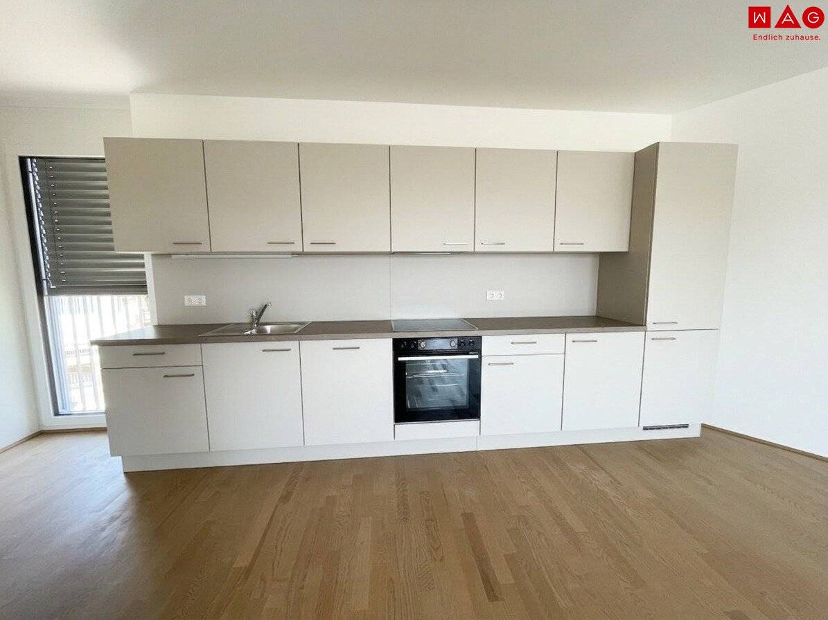 4 Zimmer Familienwohnung mit 2 Balkonen!