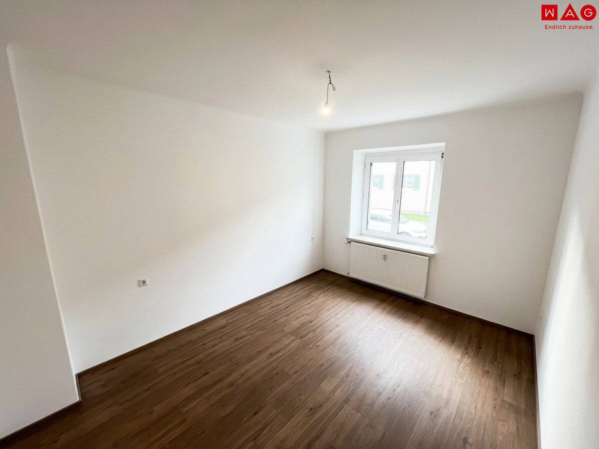 Erstbezug nach Komplettsanierung - 2 Zimmer Erdgeschoßwohnung