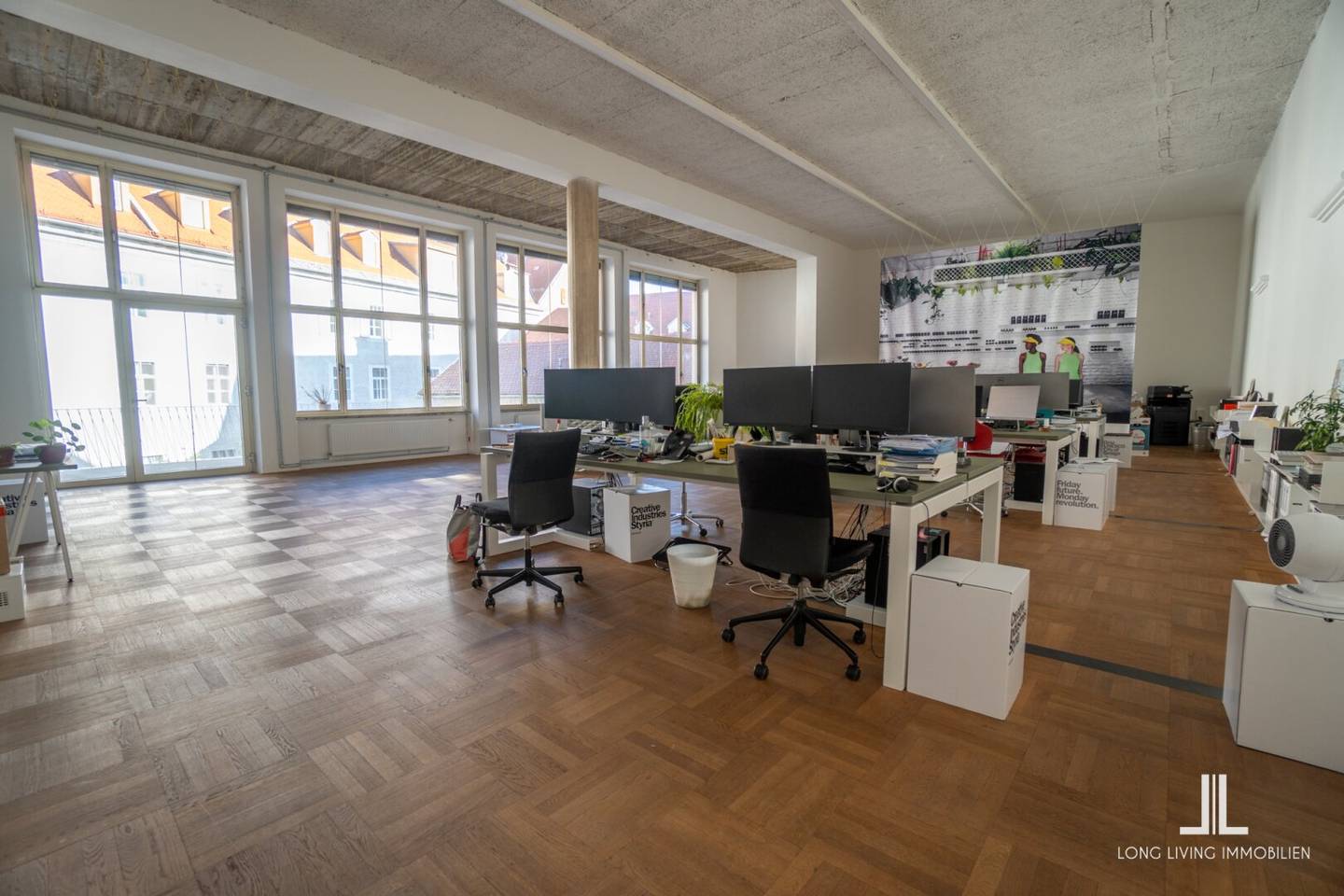 Einzigartiges Büro in der Innenstadt zu vermieten!