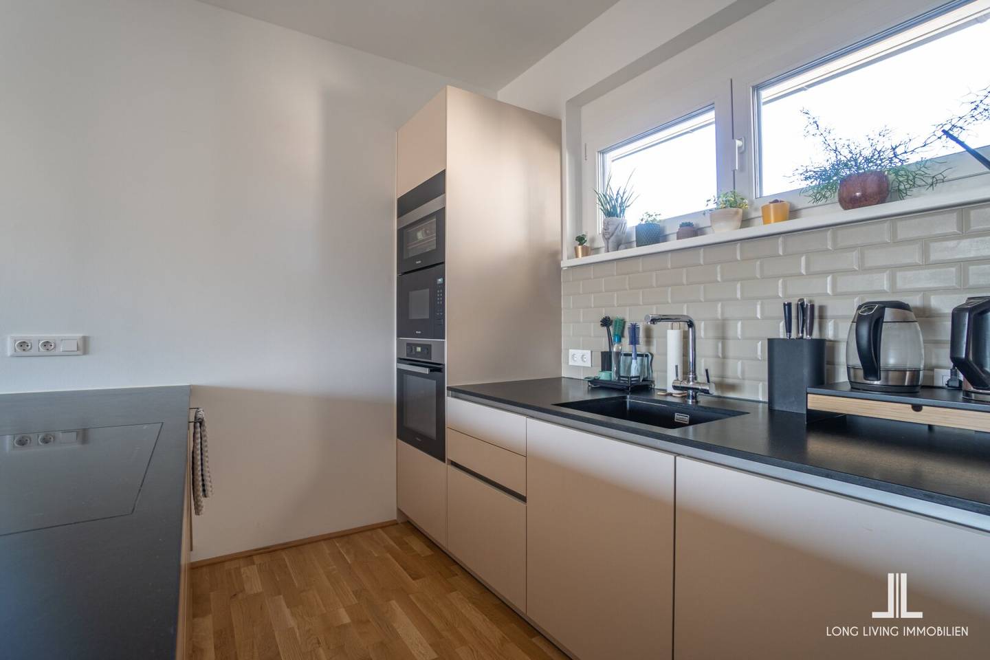 Preis inklusive Tiefgarage - Exklusive 3-Zimmer-Wohnung Südterrasse & Top-Ausstattung
