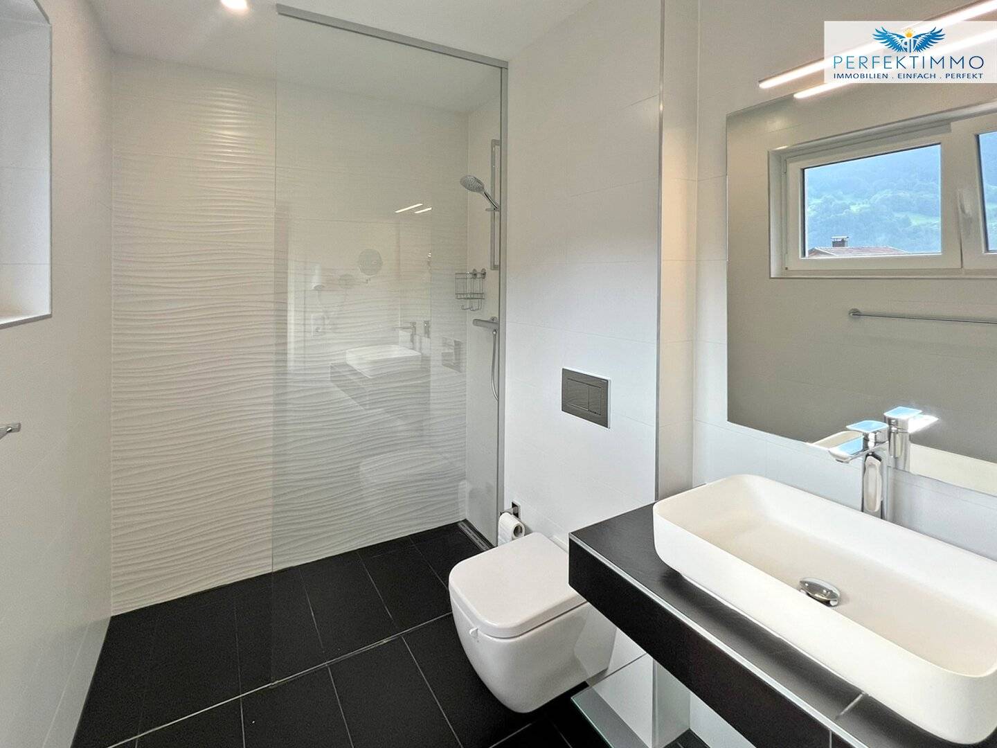 Modernes Apartmenthaus mit 6 Ferienwohnungen