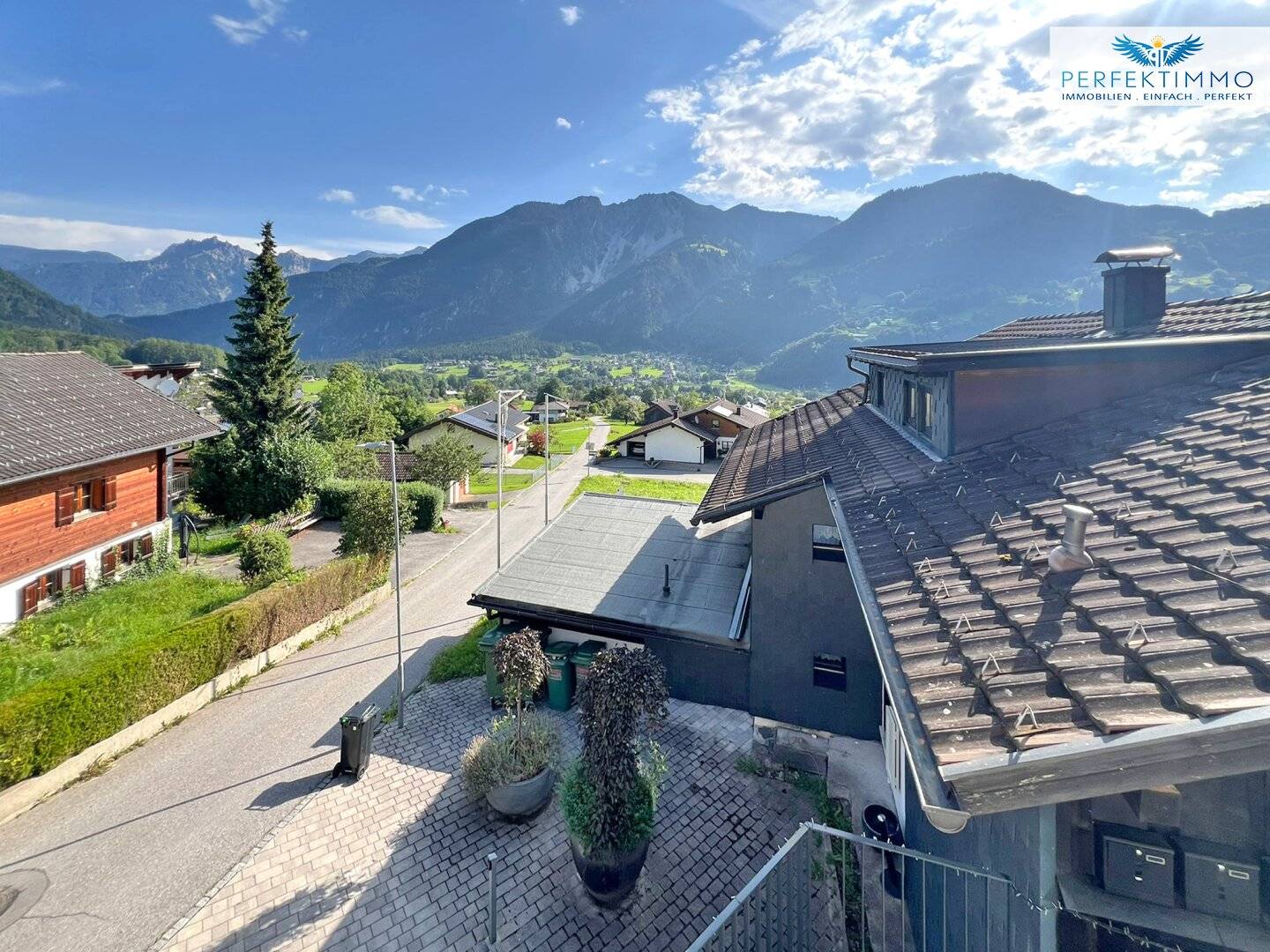 Modernes Apartmenthaus mit 6 Ferienwohnungen