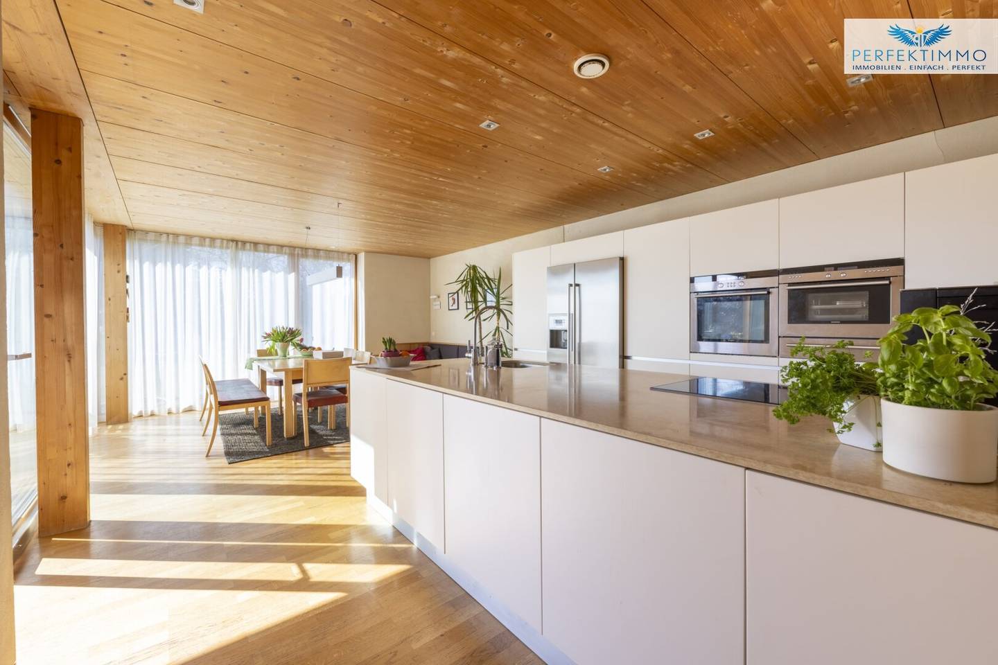 Einfamilienhaus in bester Lage am Kaiserstrand – Wohnen direkt am Bodensee!