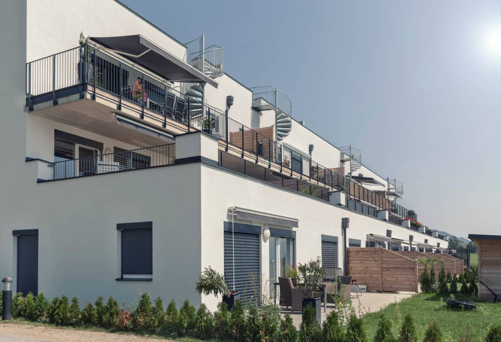 Sonnige 3 Zimmer Wohnung mit Terrasse in Grünlage
