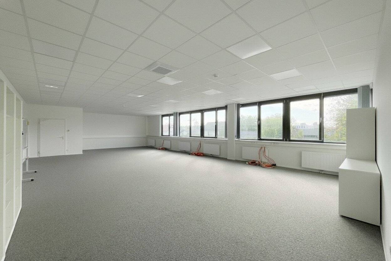 Moderne Bürofläche nahe A2 | ca. 287 m² mit 10 eigenen Parkplätzen