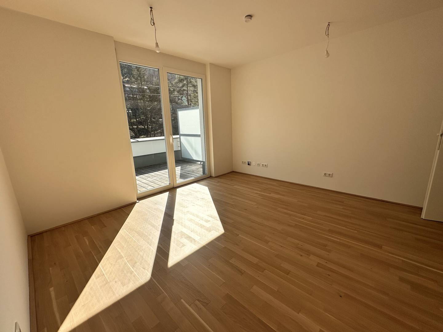 ANLEGER-NEUBAU: 2 Zimmer + 44 m² Dachterrasse | Graz-Gösting