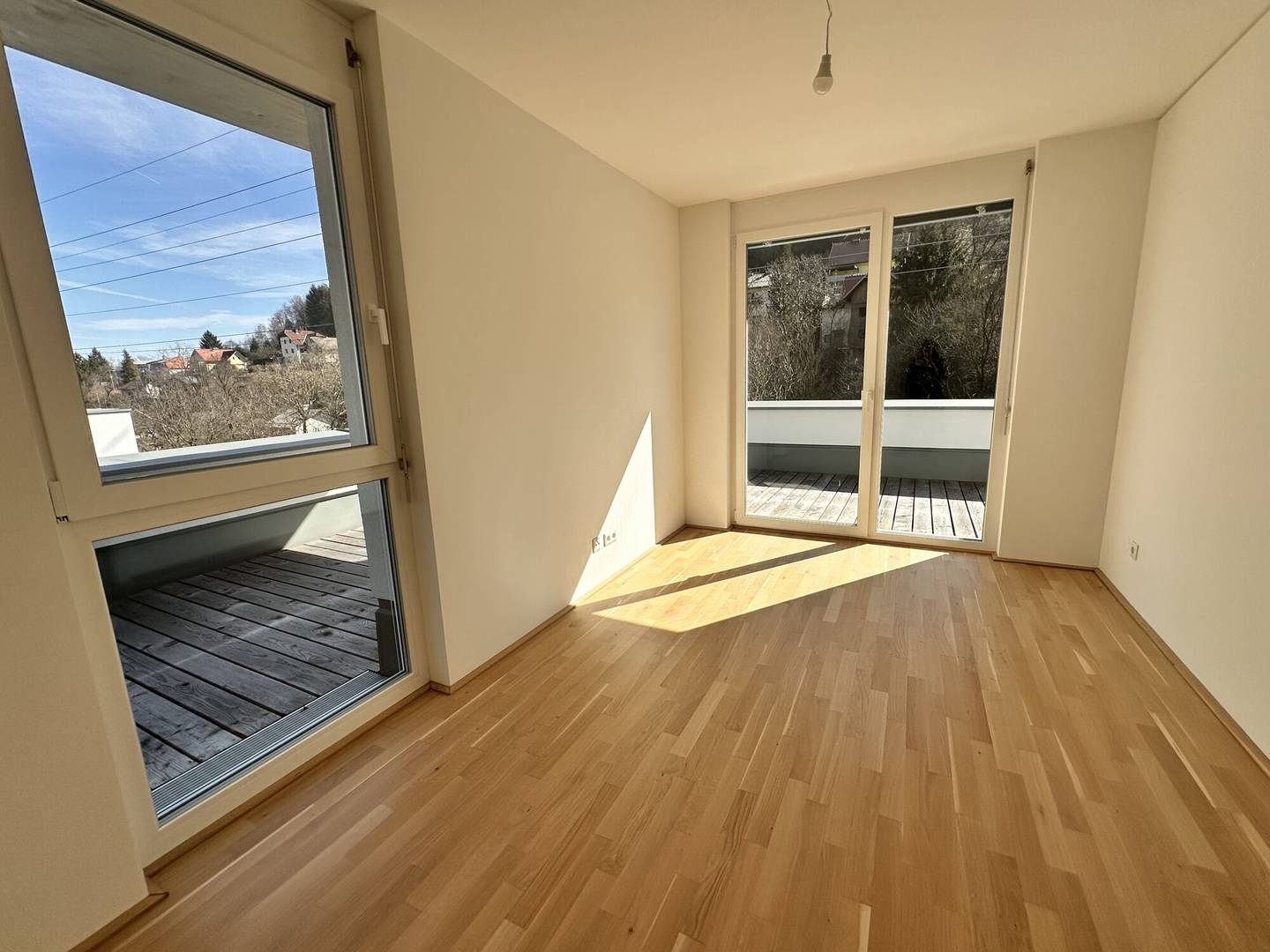 ANLEGER-NEUBAU: 2 Zimmer + 44 m² Dachterrasse | Graz-Gösting