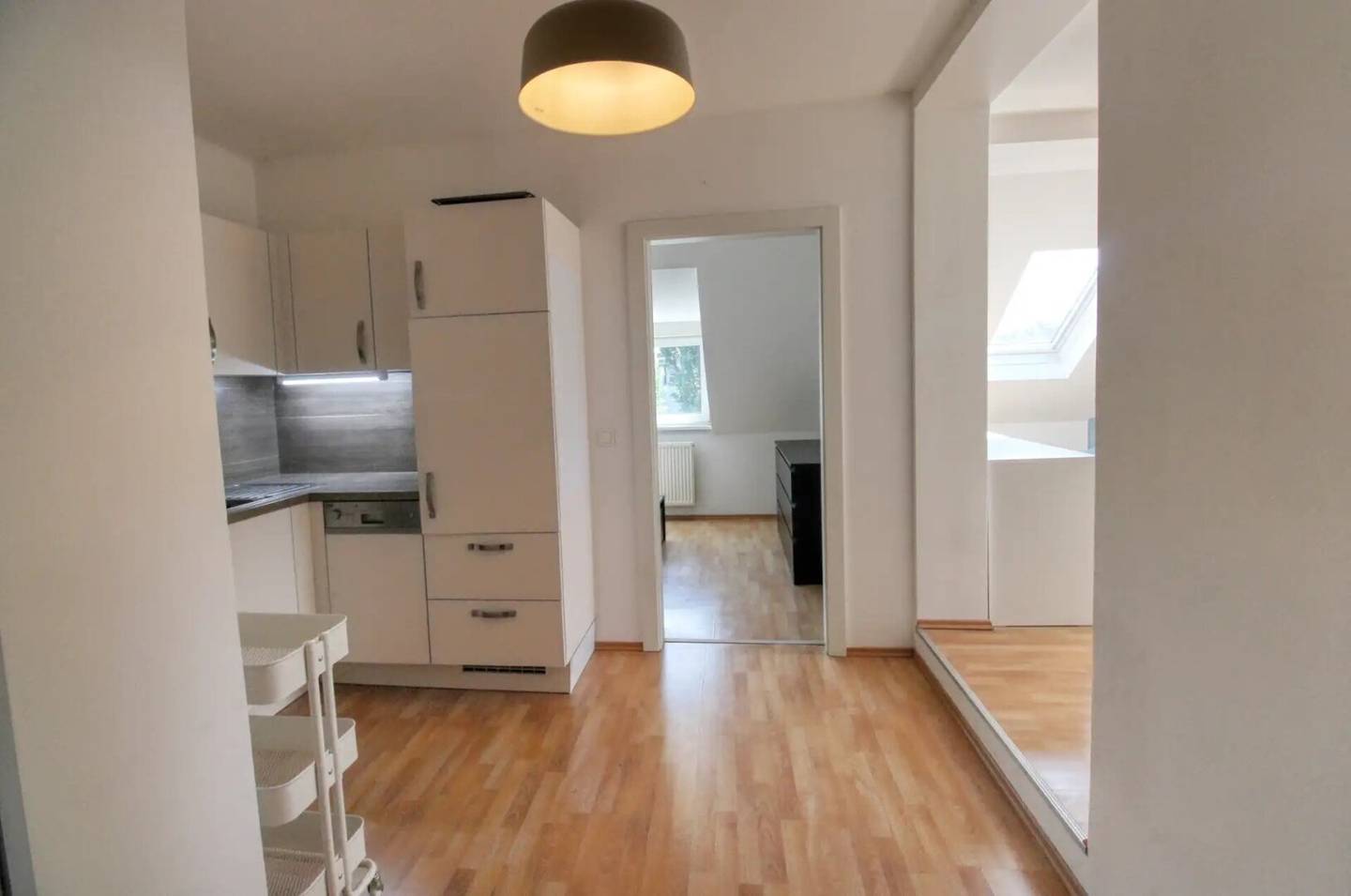 Gut gelegene, helle 2-Zimmer-Dachgeschosswohnung in Eggenberg