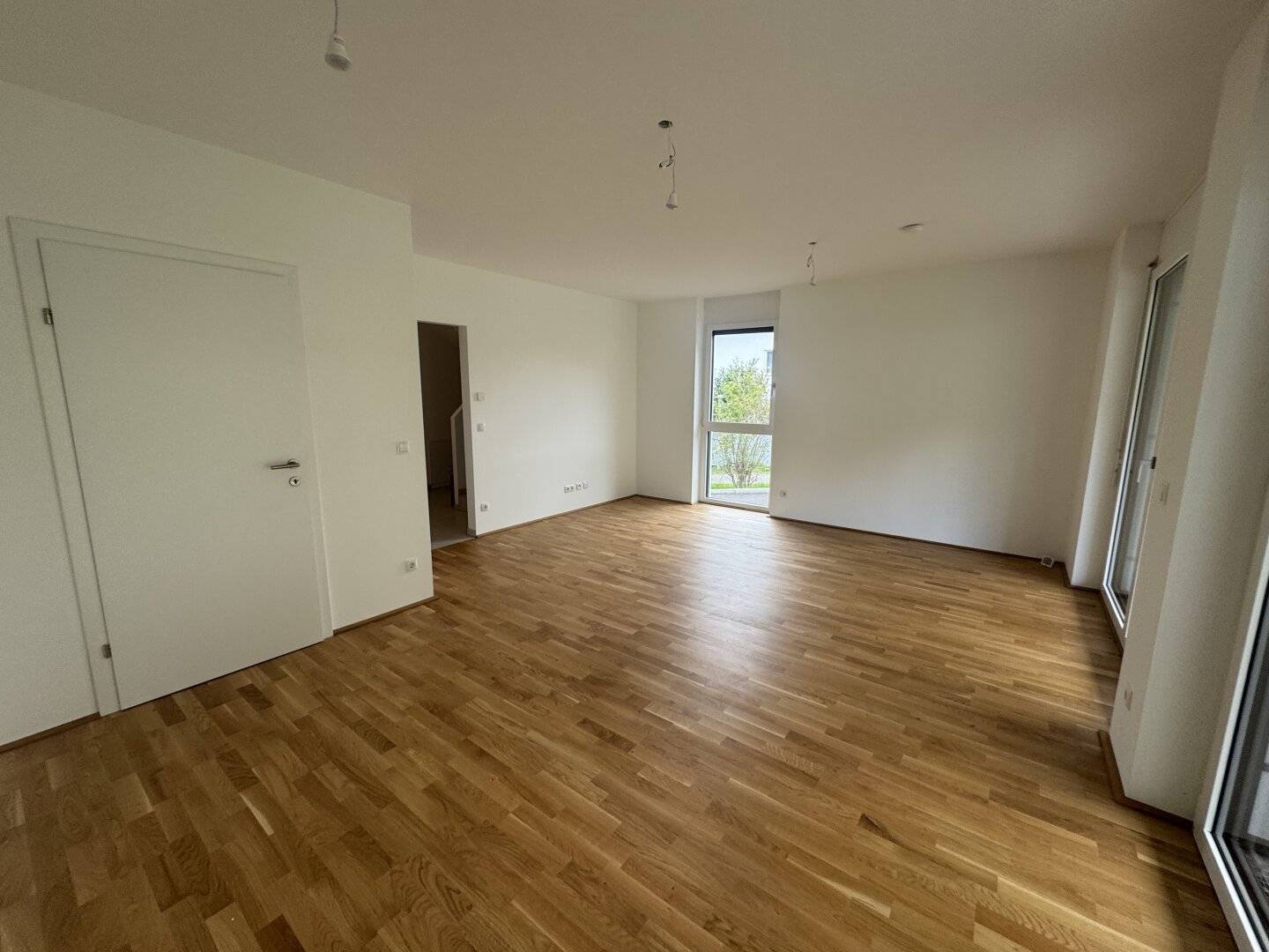 *Reihenhauscharakter* 4-Zimmer-Maisonett  mit Garten!