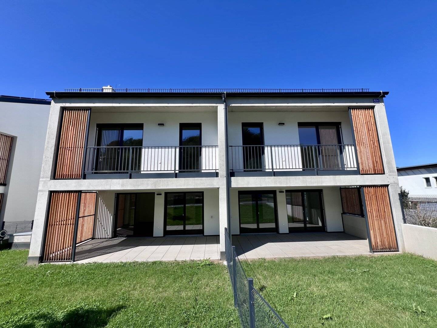 *Reihenhauscharakter* 4-Zimmer Gartenwohnung!