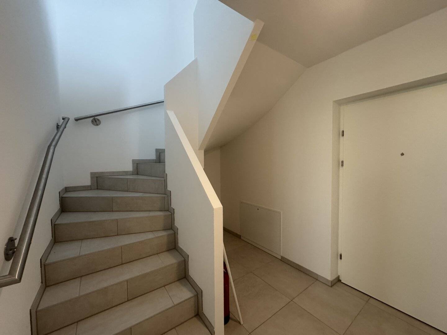 Familienfreundliche 4-Zimmer-Maisonette mit kleinem Garten!