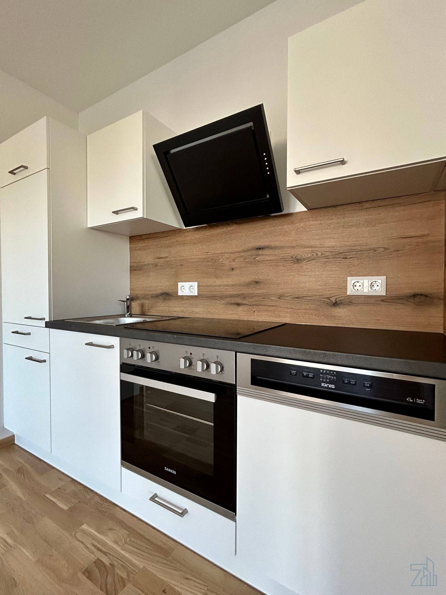 Wohnung mit großem Balkon befristet vermietet