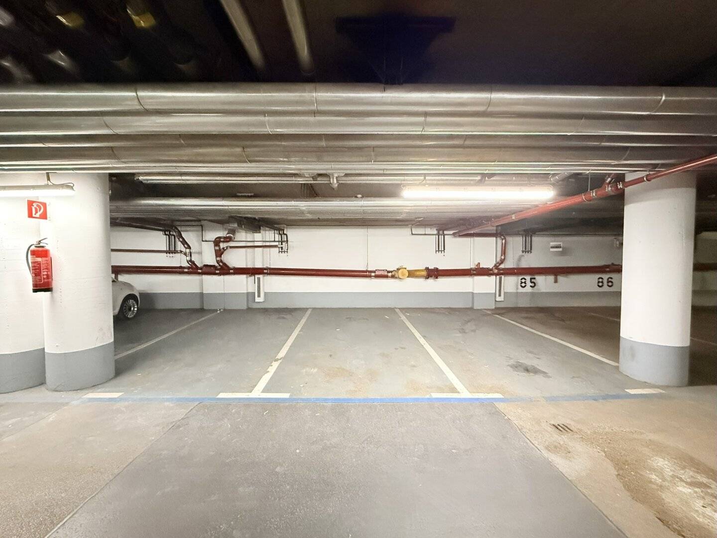 Storchengasse 1 - Garagenstellplatz direkt bei U4 & U6 Längenfeldgasse!