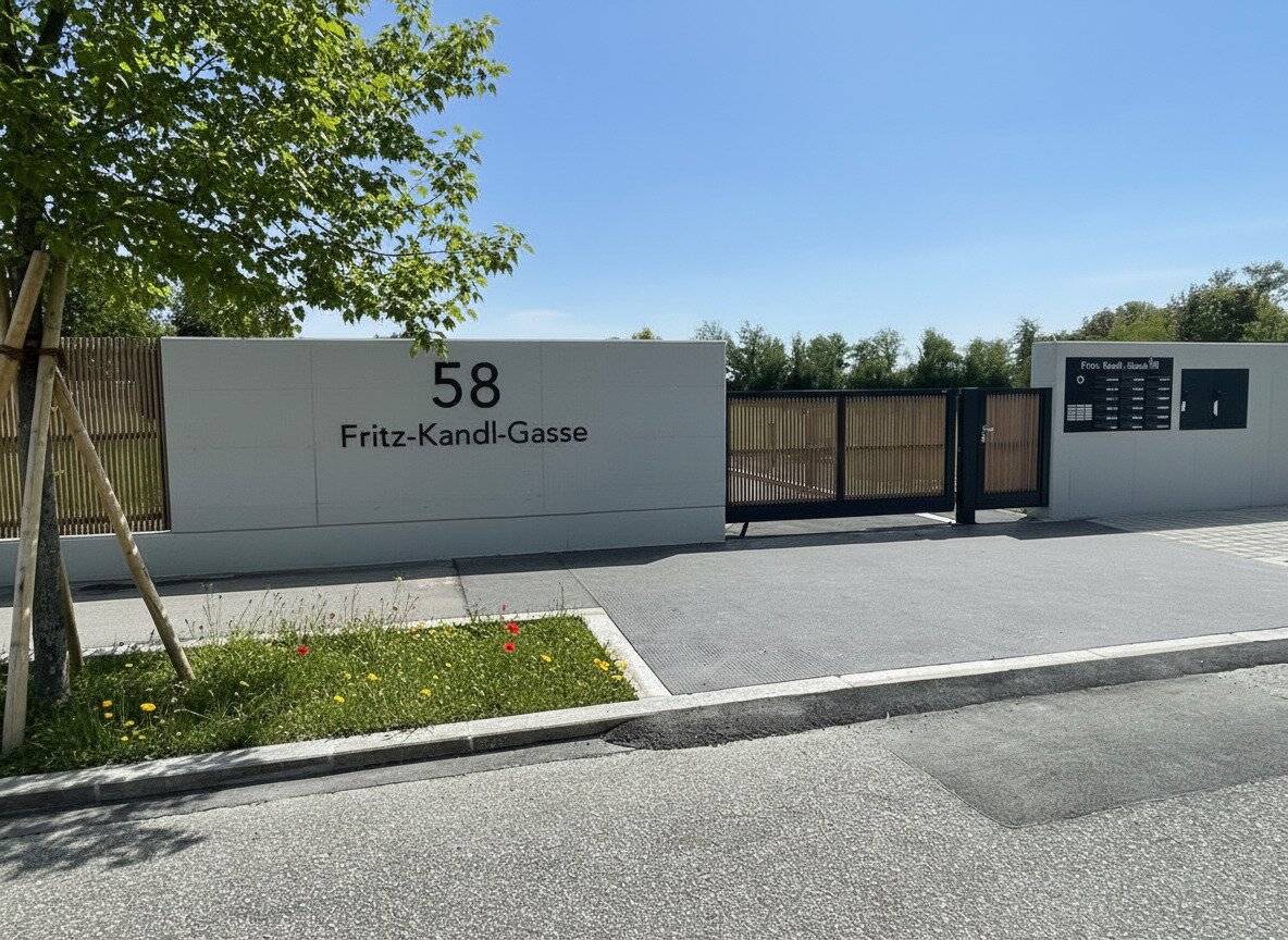 Modernes und sicheres Eingangstor zu Ihrem privaten Refugium