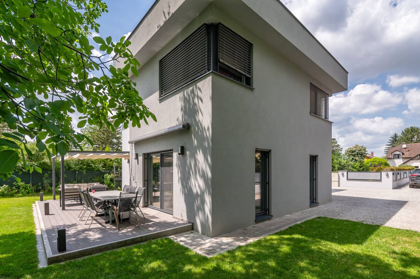 Ruhige Lage trifft Familienkomfort - Einfamilienhaus auf 729m² Fahnengrundstück in Strasshof