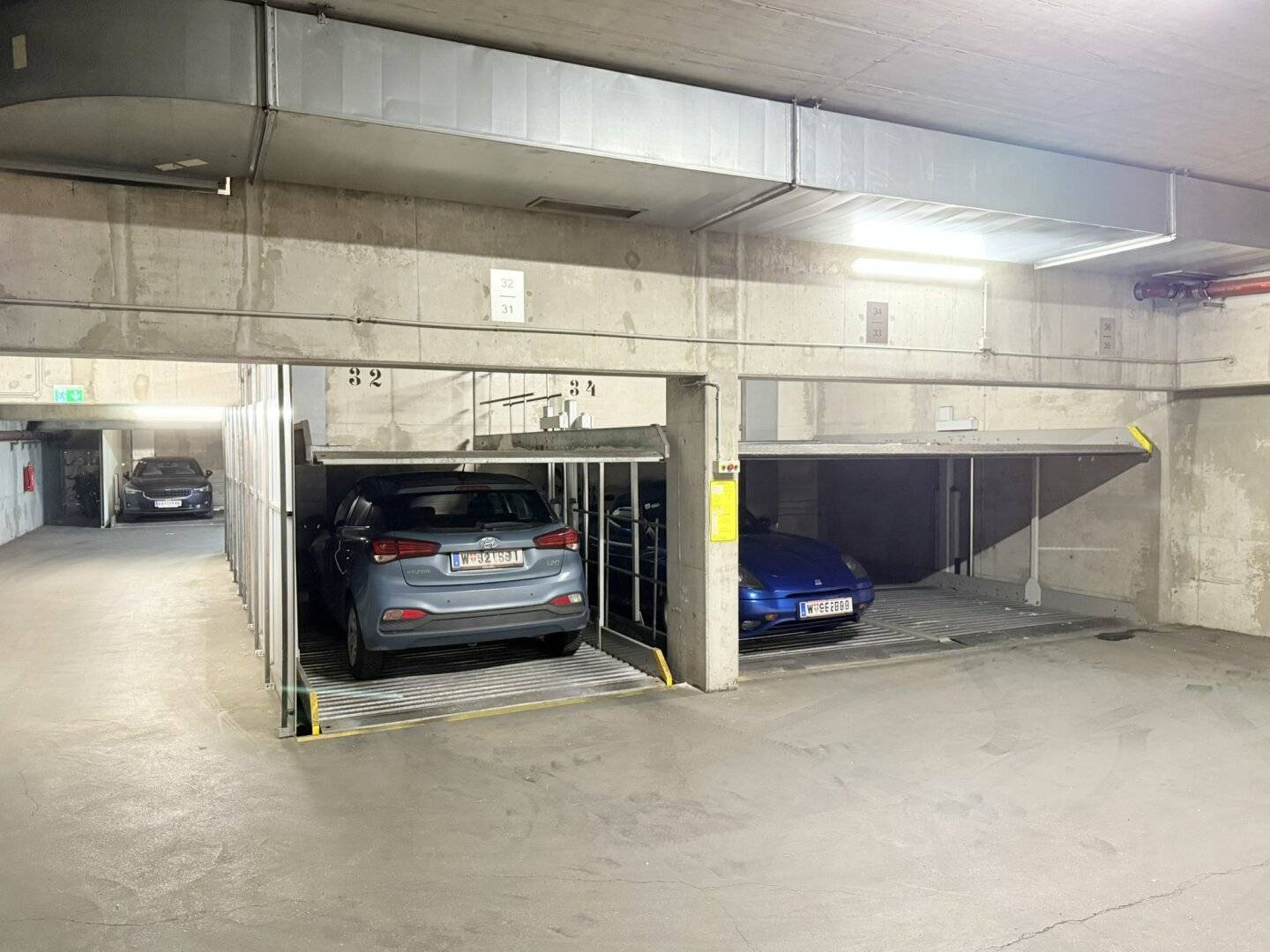 Webergasse 20 - Tiefgaragenplätze bei U4 & Straßenbahn!