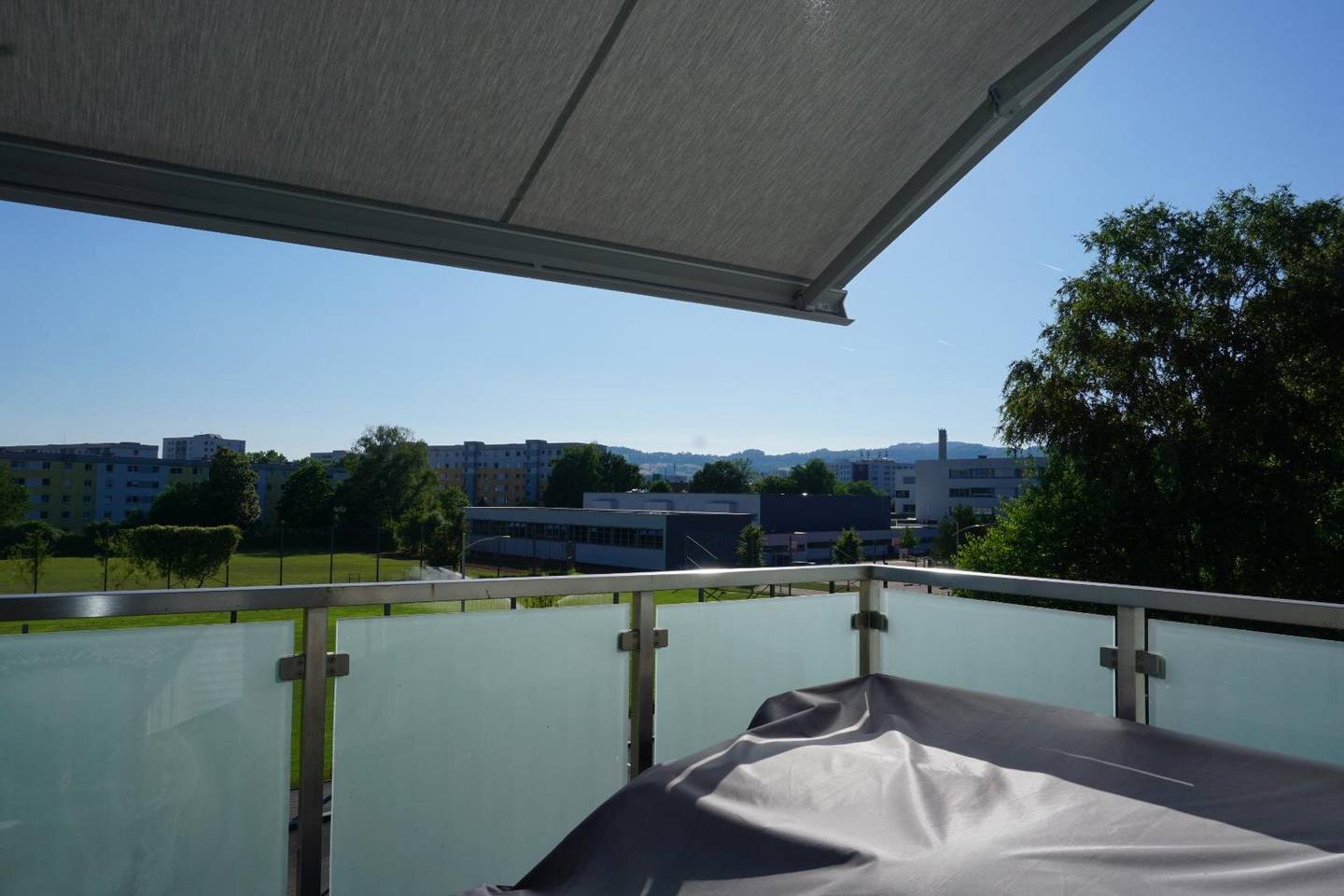 100 Quadratmeter Maisonette Wohnung mit 3 Zimmer und Südbalkon!