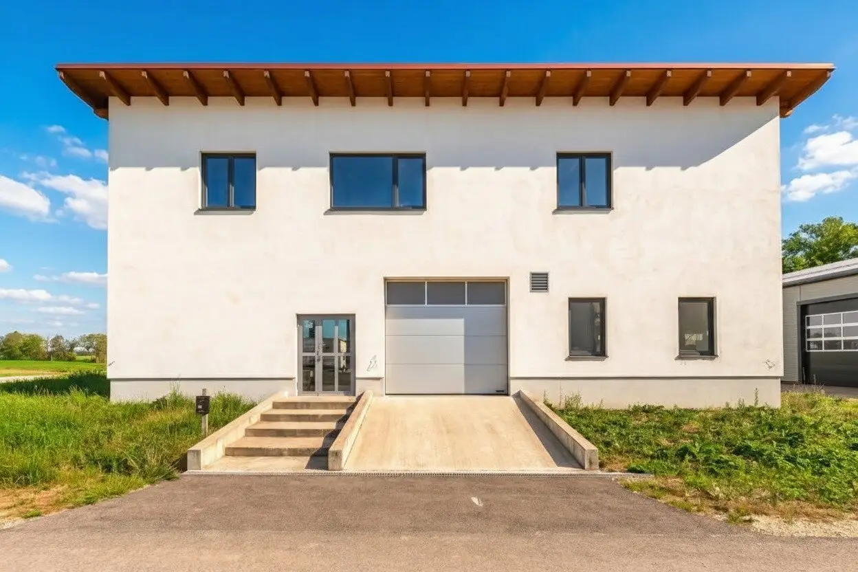 Firmengebäude für vielseitige Nutzung! 1238m² Grundstück