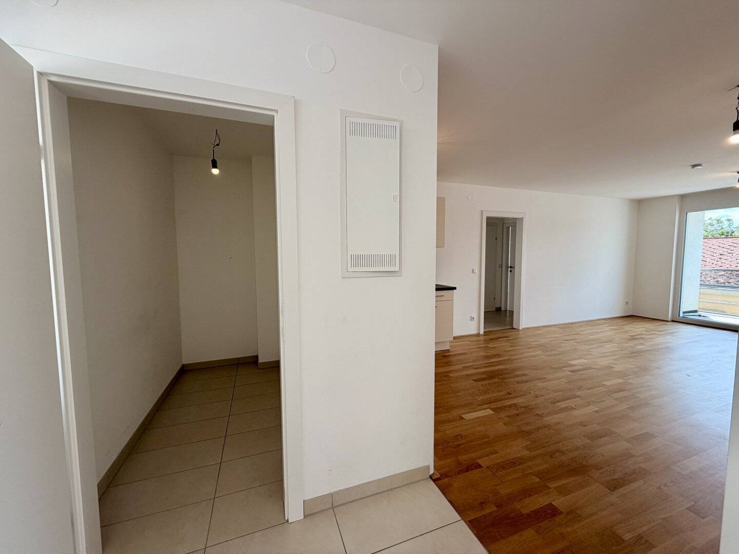 3-Zimmer Eigentumswohnung in bester Lage von Gänserndorf Stadt. 74m² inkl. Kellerabteil und Garagenplatz!