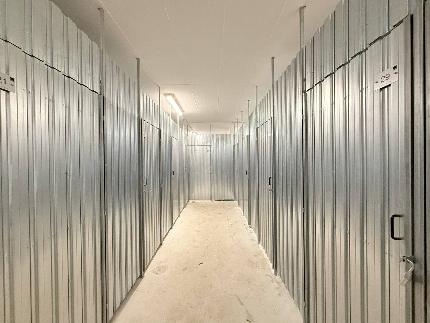 OHNE Provision & Kaution! Altmannsdorfer Str 86-88: 32 m² Lagerraum in bester Lage: direkt per Auto + U6 und Straßenbahn in der Nähe!