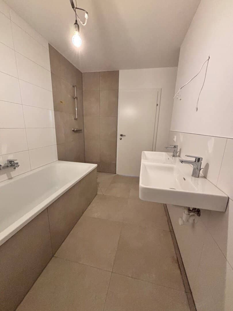 Bezugsfertige 3-Zimmer Wohnung mit Loggia - Mitten in St. Florian