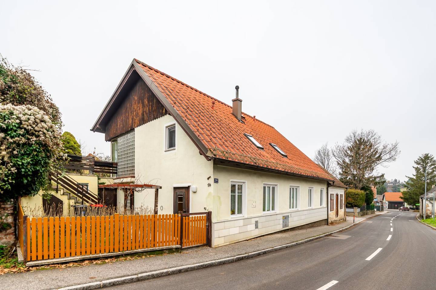 Einfamilienhaus mit großem Garten & Weinkeller - ideal für Handwerker und Selbermacher, Katzelsdorf bei Tulln