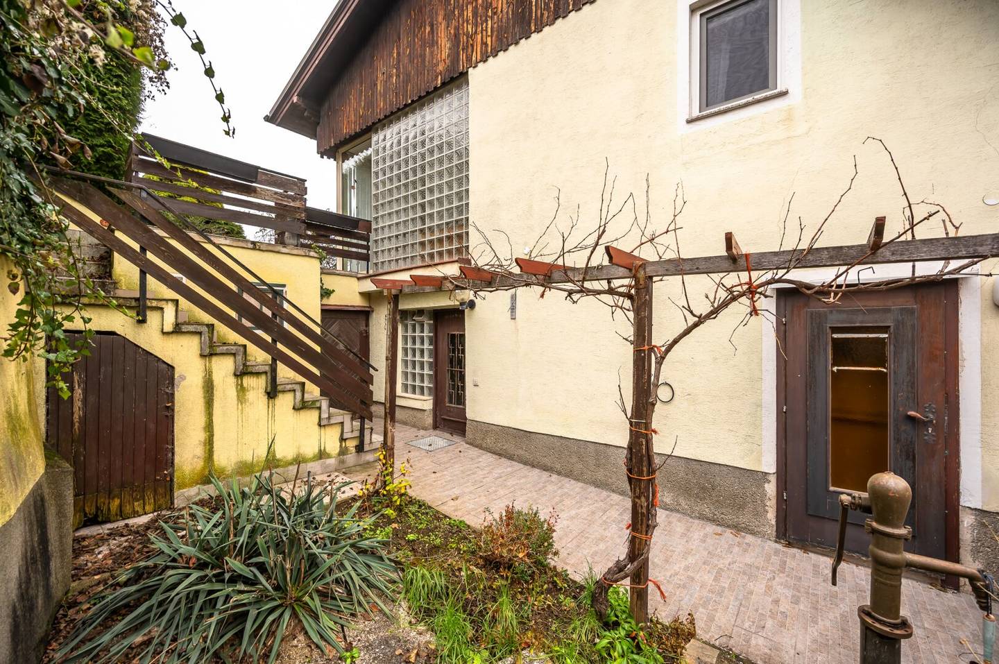 Einfamilienhaus mit großem Garten & Weinkeller - ideal für Handwerker und Selbermacher, Katzelsdorf bei Tulln