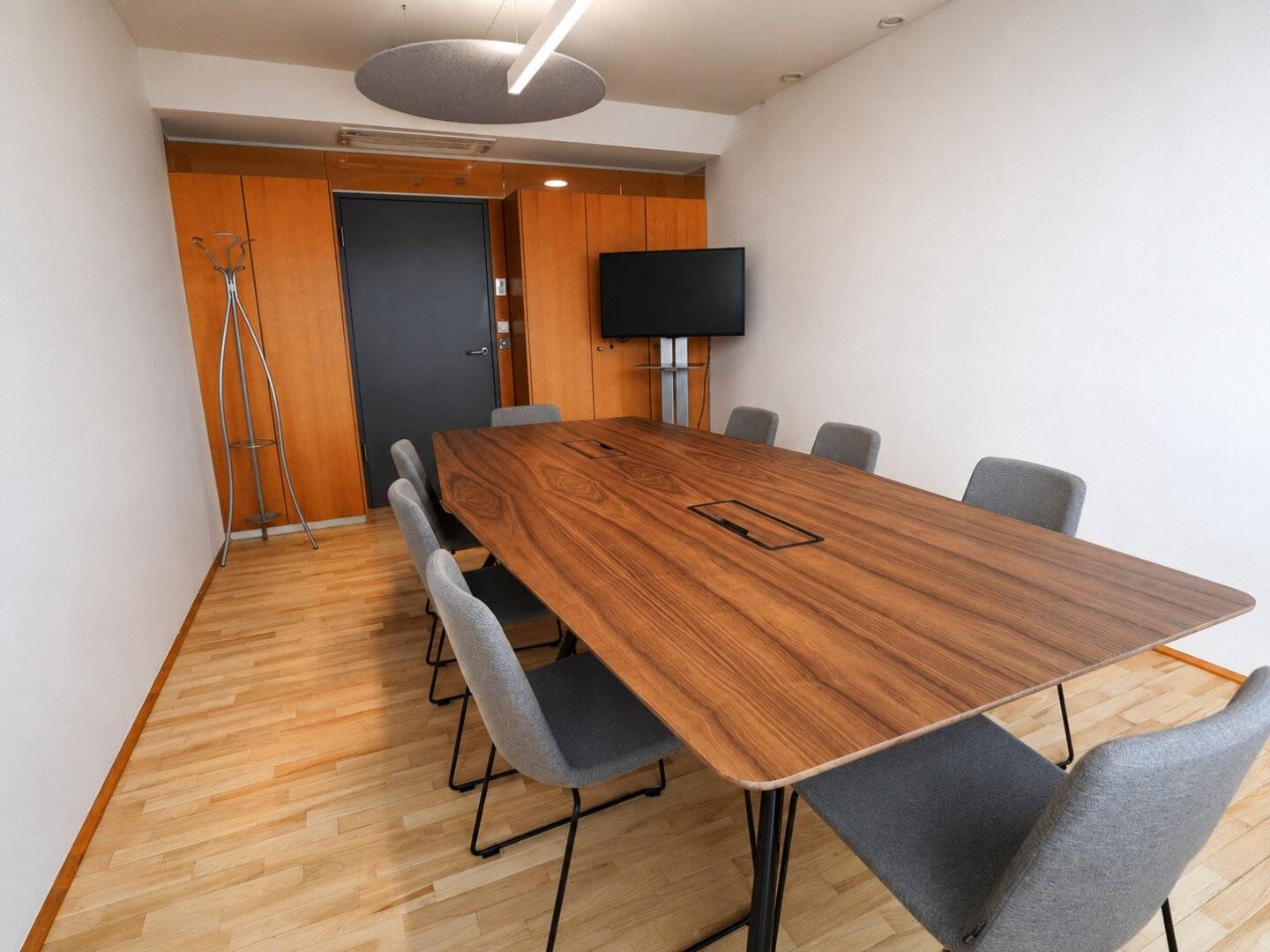 All-In Business Office in Mödling – Work, Connect and Grow!