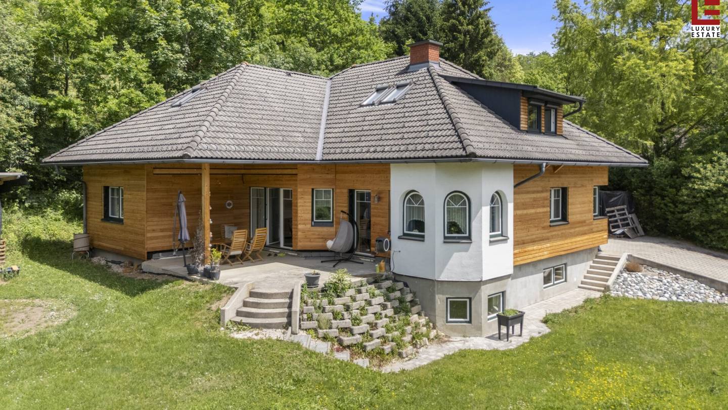 Südkärntner Seengebiet: Großzügiges Panorama-Landhaus in absoluter Ruhelage