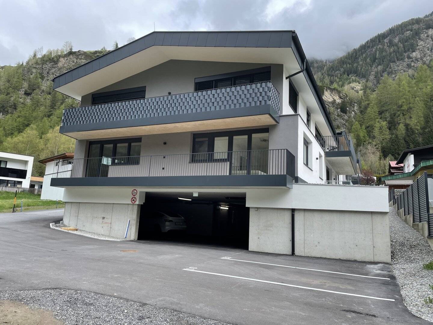 Wohnbaugeförderte 2-Zimmer-Wohnung mit Bergblick