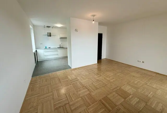 Stilvoll renovierte Eigentumswohnung in bester Lage – Graz, Petersgasse