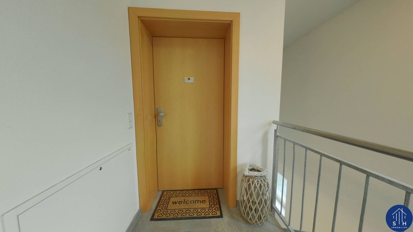 Charmante 2-Zimmer-Wohnung mit großzügigem Sonnenbalkon in Radfeld zu verkaufen