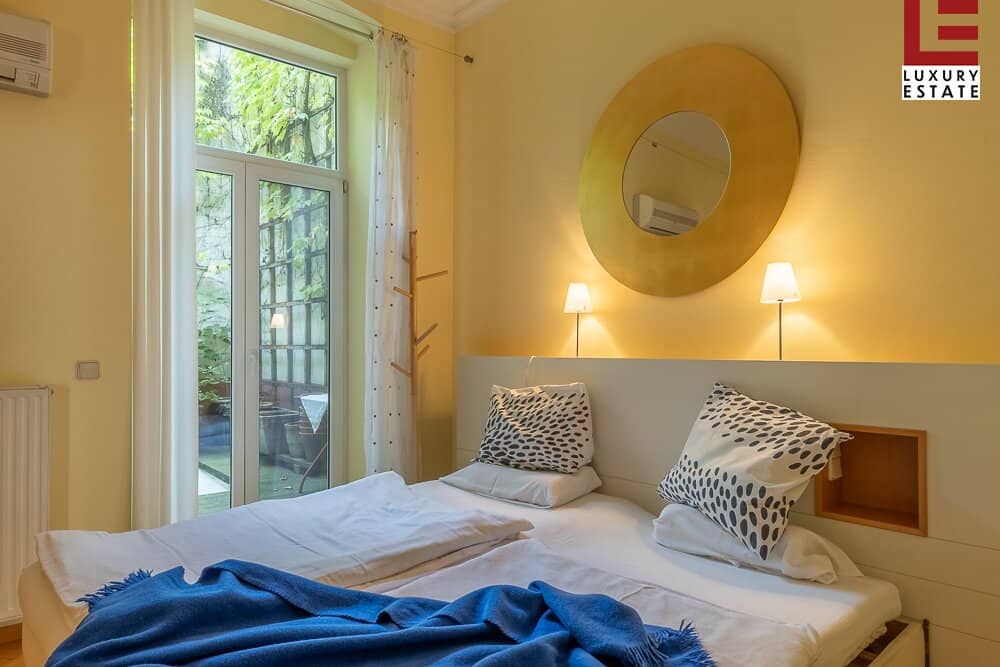 Moderne Altbauwohnung in der Innenstadt