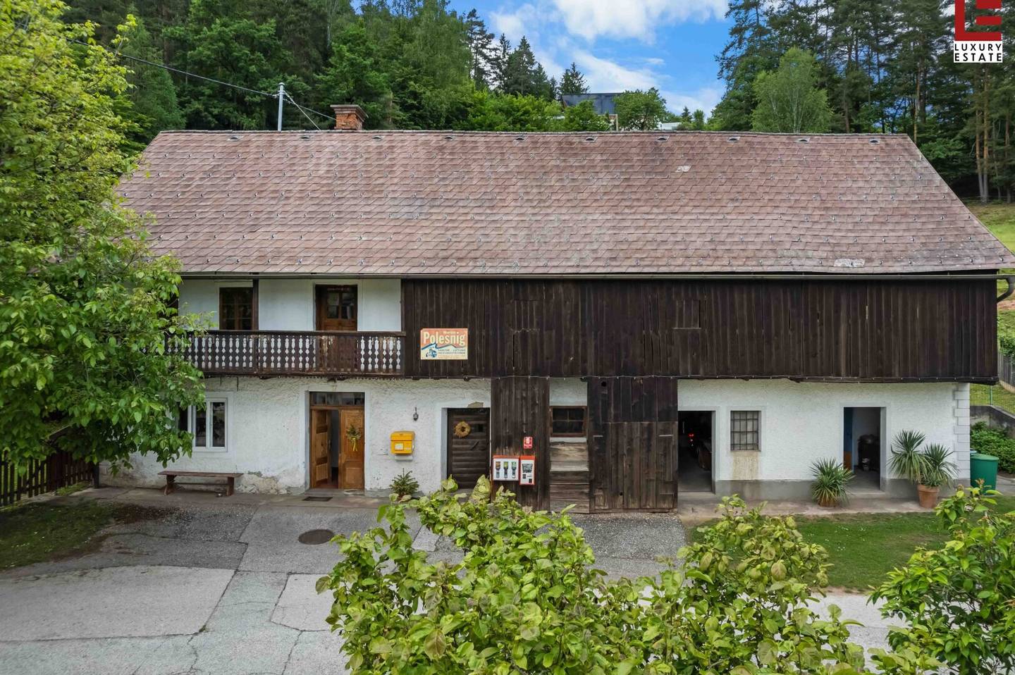 Südkärnten: Historisches, sanierungswürdiges Bauernhaus mit Stall/Tenne + Garten